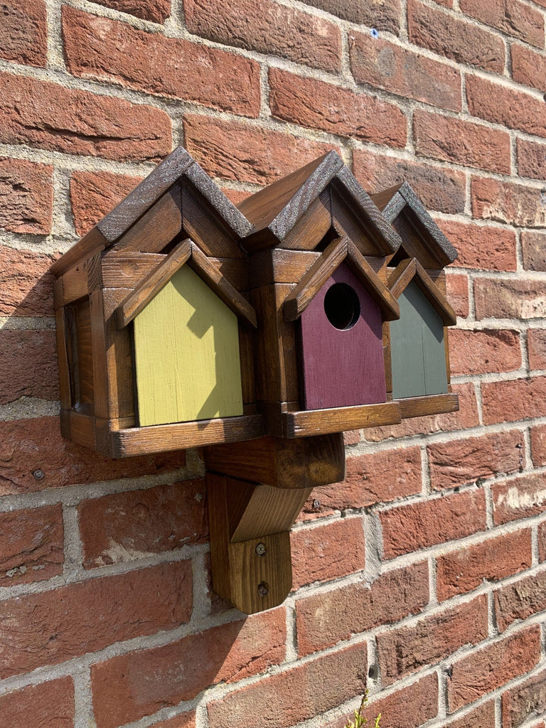 The Beach Huts – Birdhouse The Beach Huts – Birdhouse